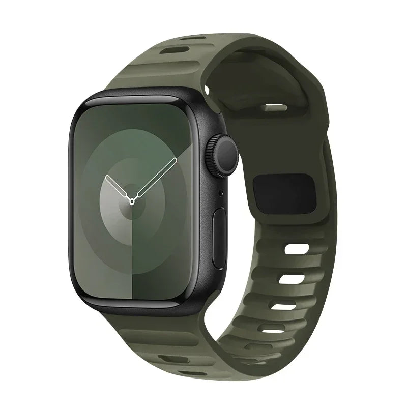 Silicone Sport Strap For Apple Watch Band 49mm 45mm 44mm 42mm 40mm 41mm 38 correa bracelet iwatch Series 9 8 7 6 5 4 3 se ultra