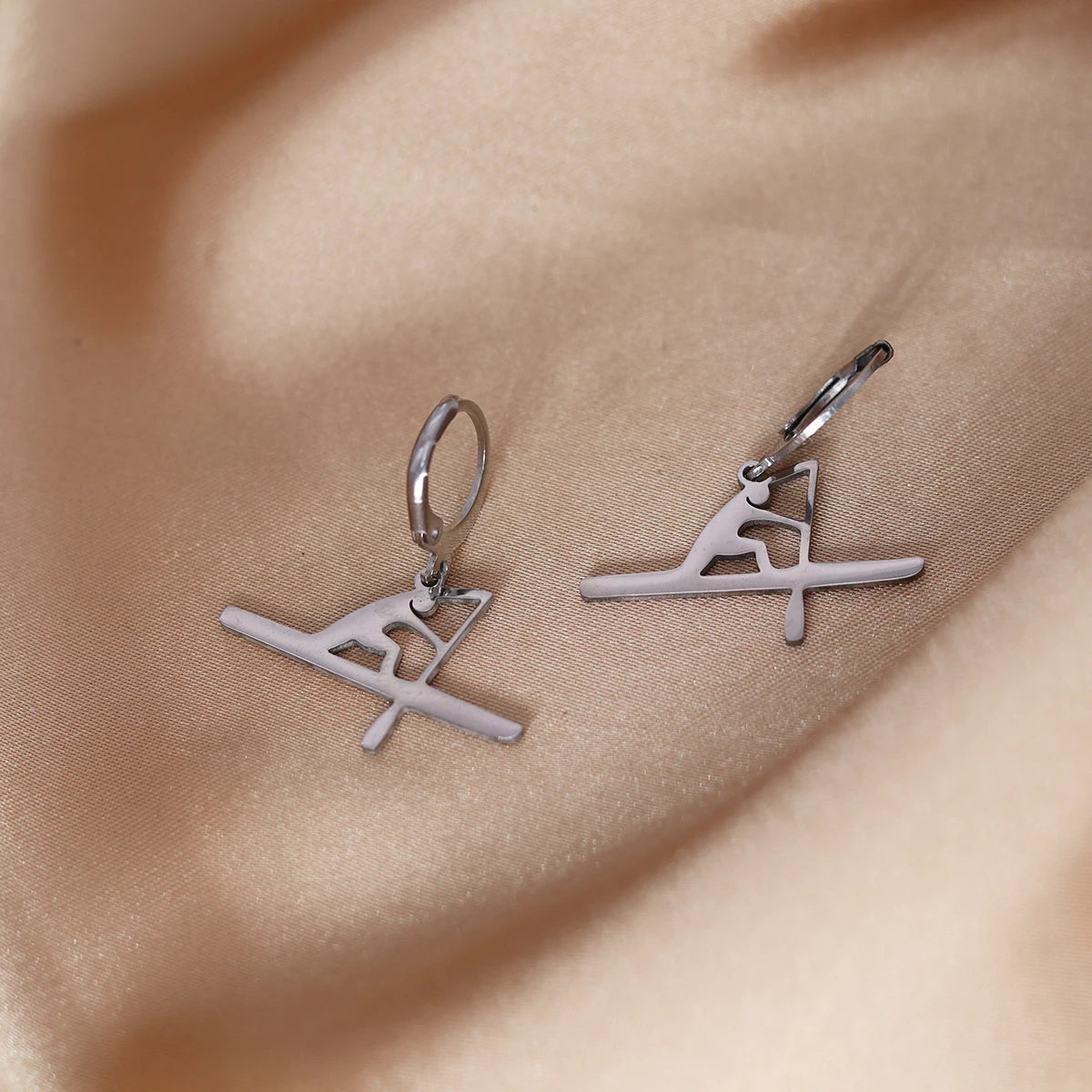 CHENGXUN Canoe Boat Earring Stainless Steel Sports Kayak Hoop Earrings Surfing Boat Jewelry for Men and Women