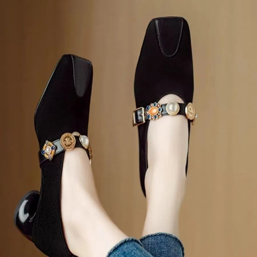 2025 Spring and Autumn New Low Heel Shallow Mouth Round Toe Soft Face Retro Wear-resistant Outside Women's Shoes