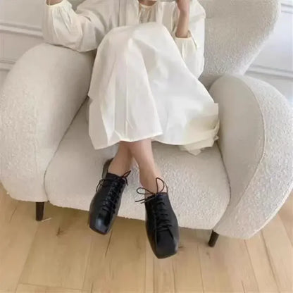 2025 Spring Square Toe Cross Straps Flat Shoes Shallow Lace-Up Office Outdoor Shoes Solid Color Fashion Ladies Casual Shoes