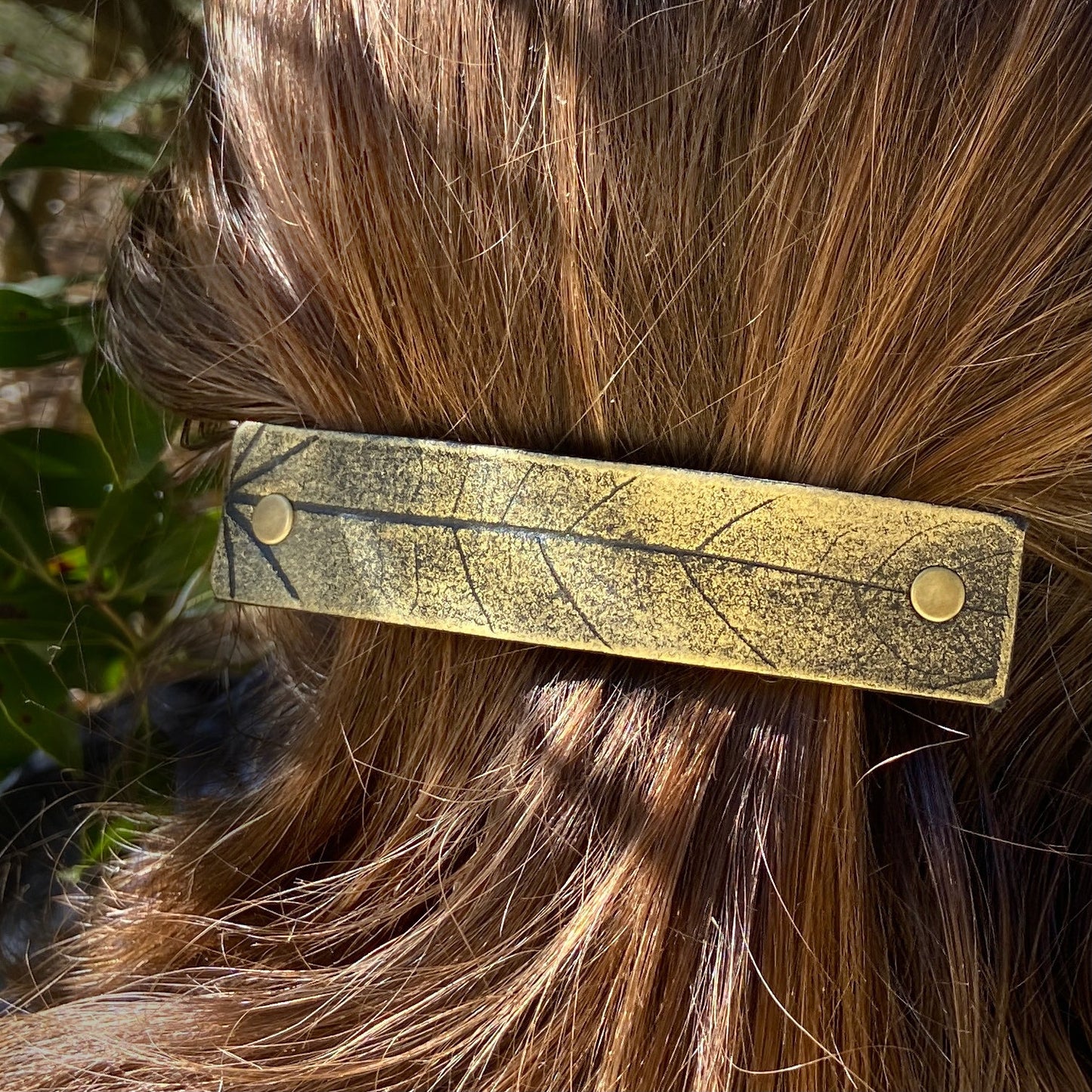 Rustic Gold Oak Leaf Imprint Hair Clip / Leather Barrette-2